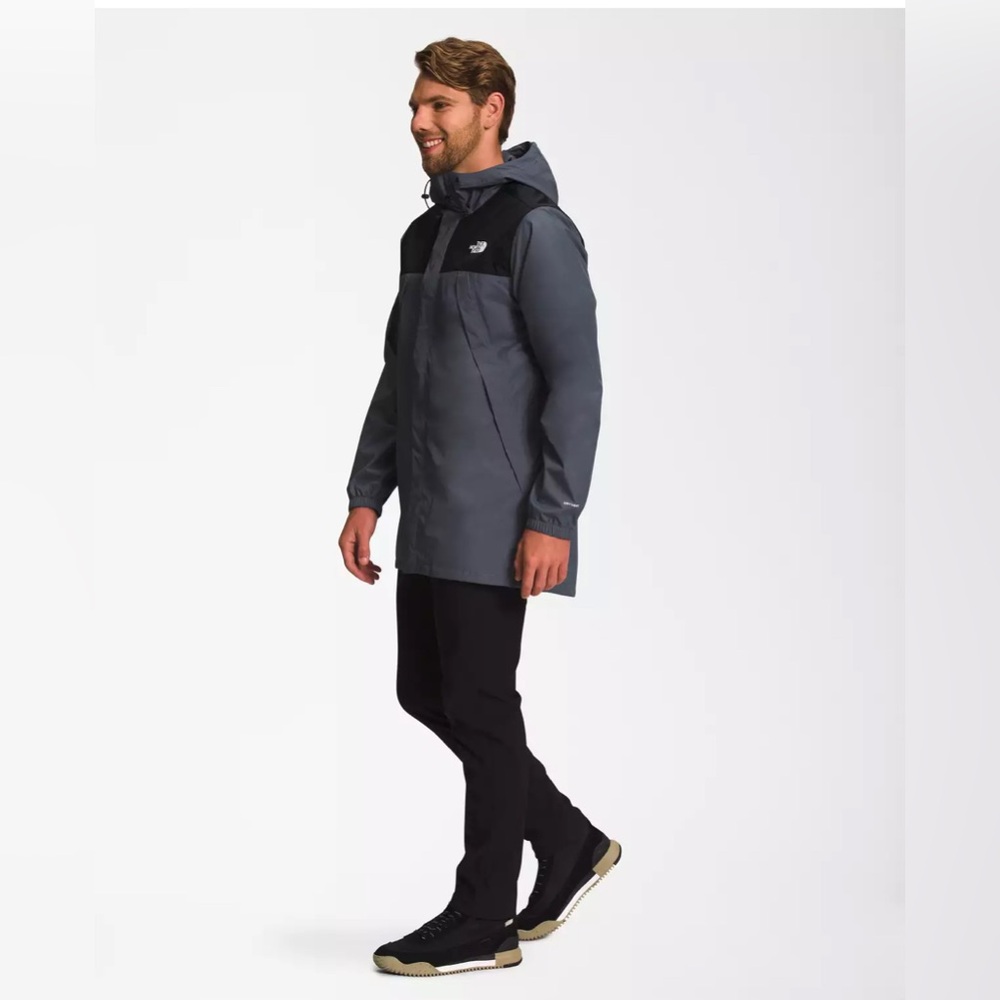 The North Face Antora Parka size M